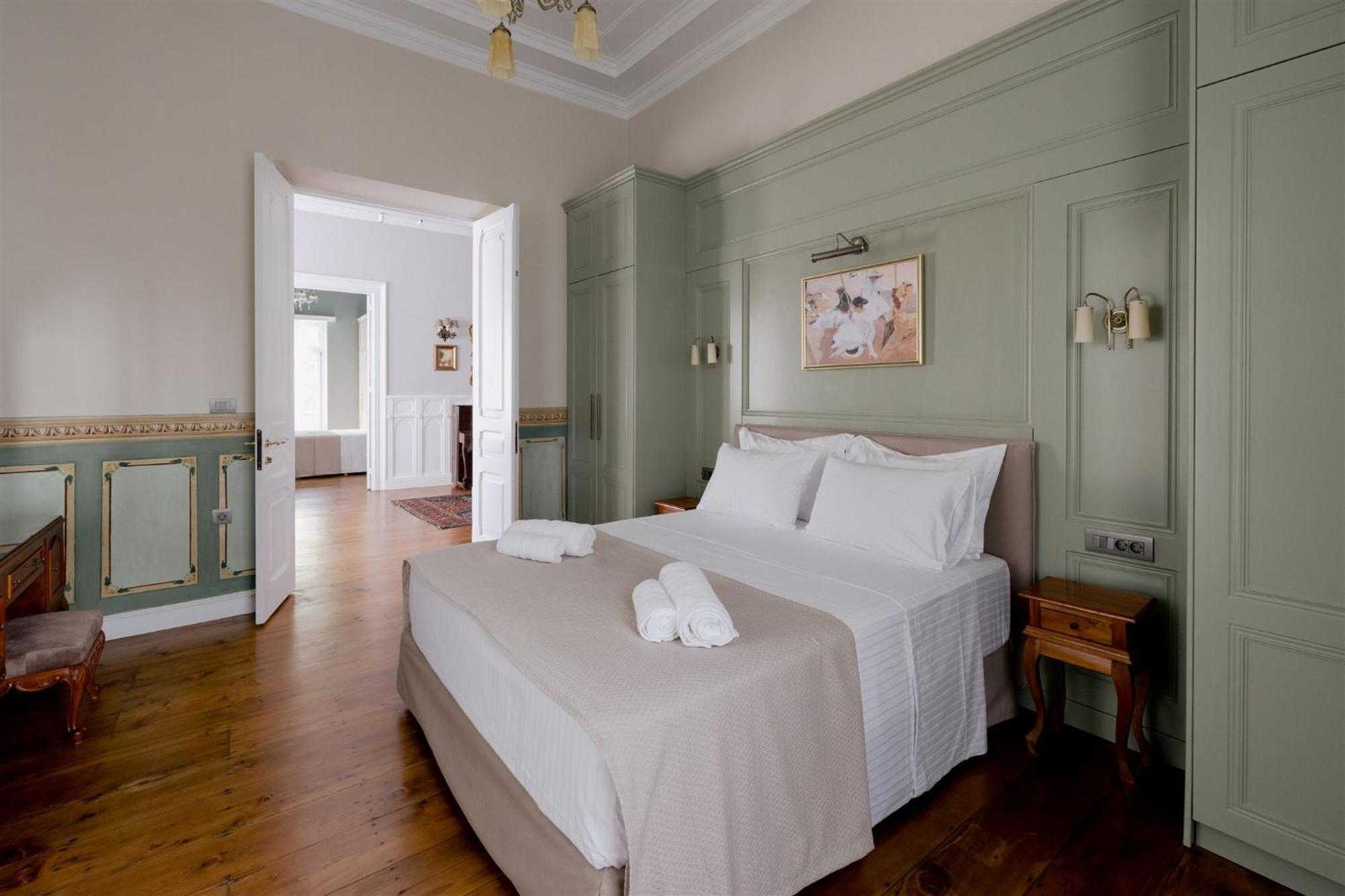 Victoria Mansion A Luxurious Neoclassical Experience Rhodes City Exteriör bild