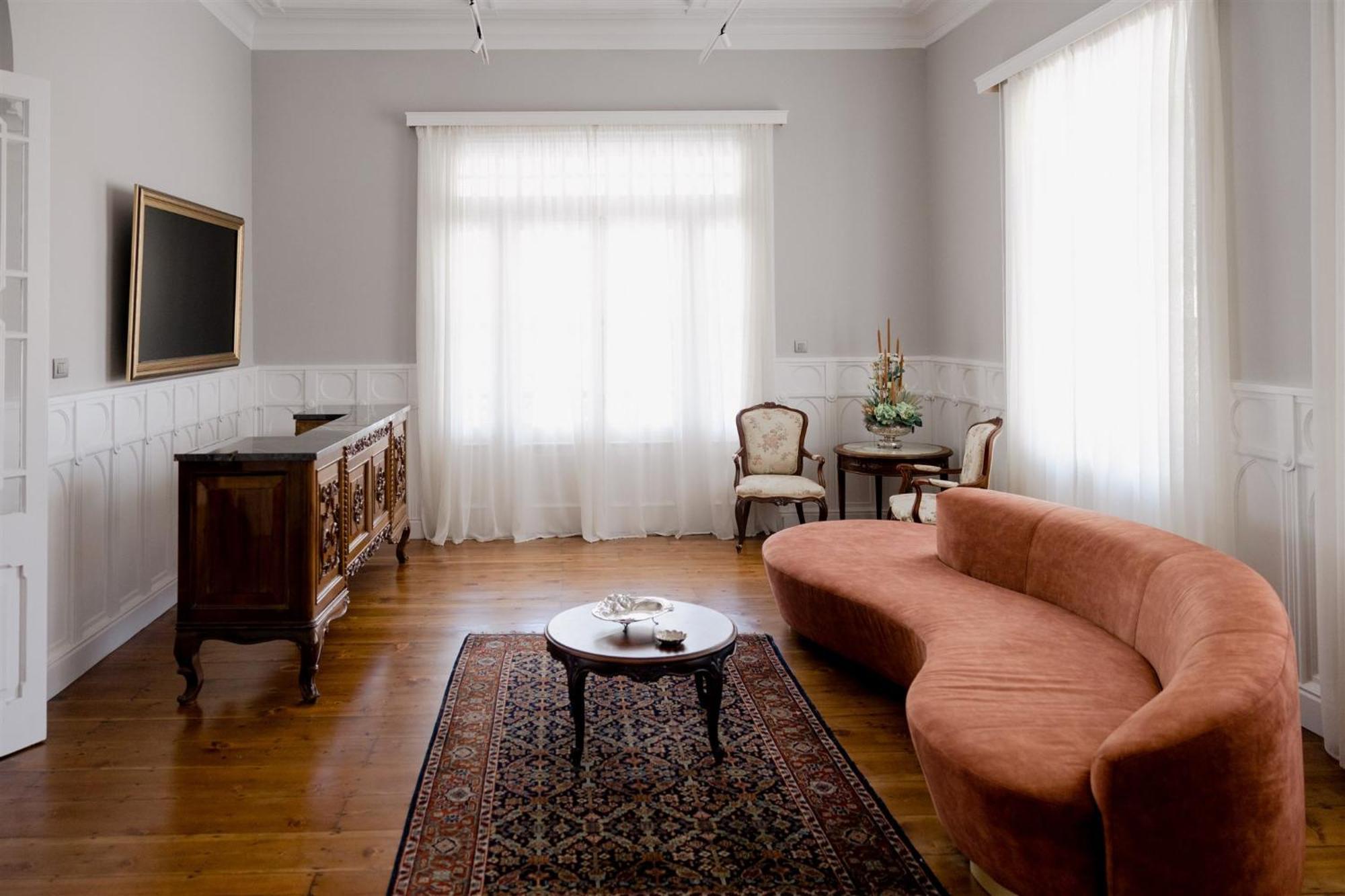 Victoria Mansion A Luxurious Neoclassical Experience Rhodes City Exteriör bild